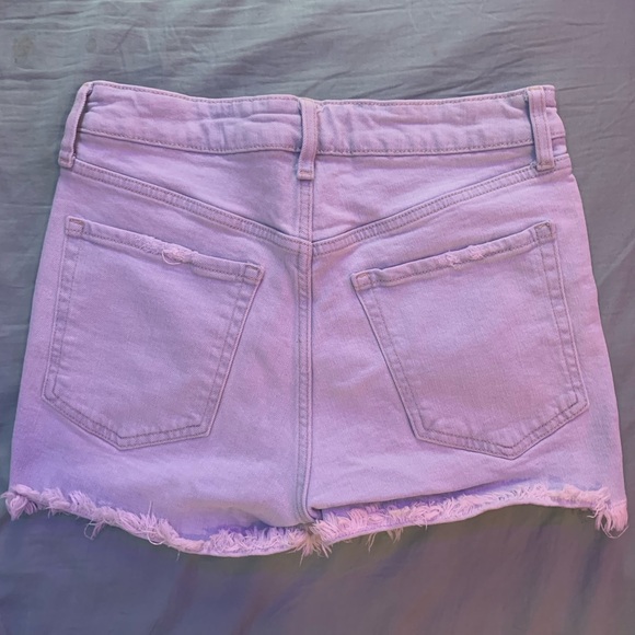 💘 Old Navy High Rise O.G. Straight Jean Shorts 💘 - Picture 2 of 4